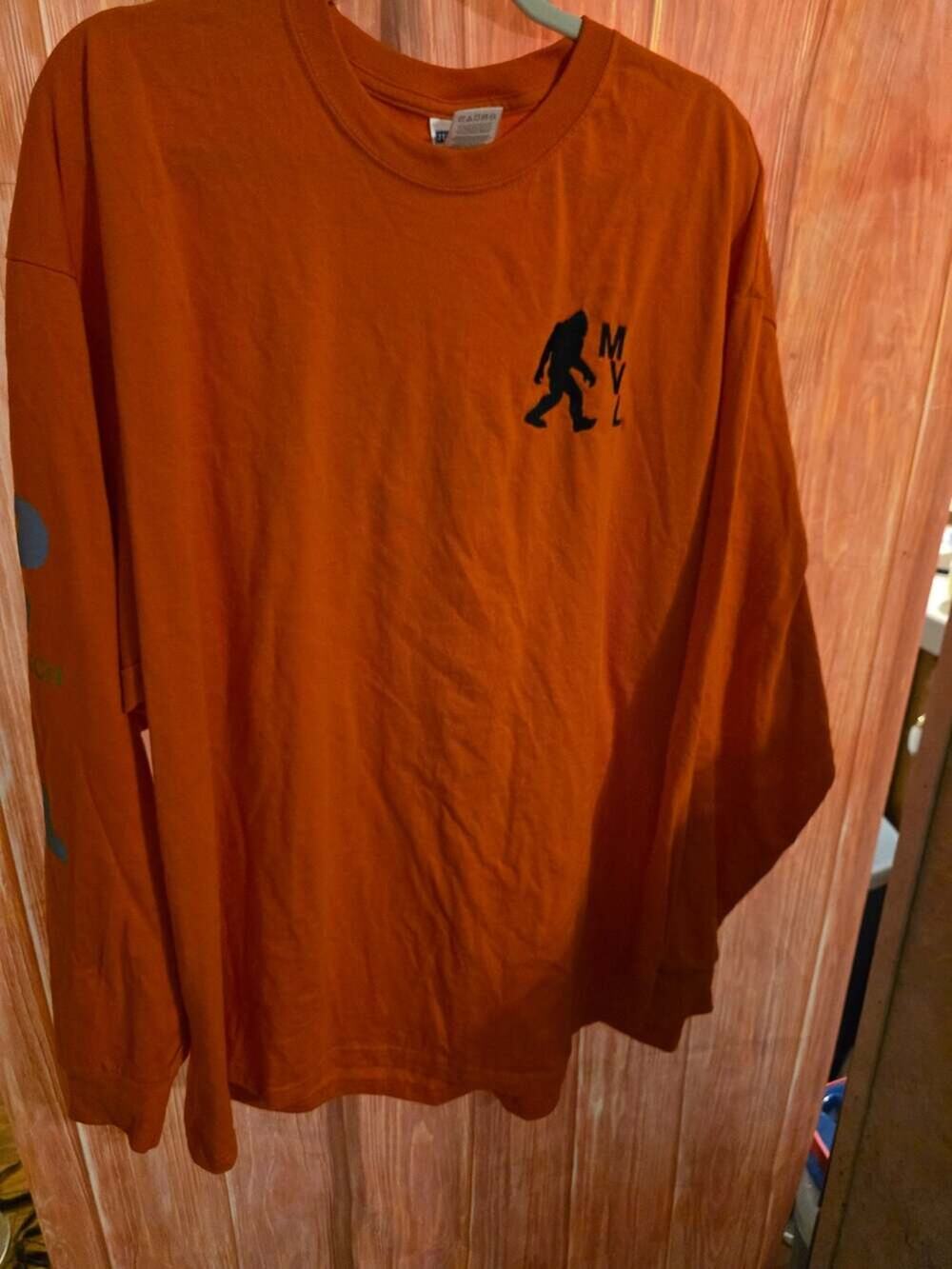 Jerzees Mountain View Lodge Booger Family Bigfoot Orange Long Sleeve T-Shirt